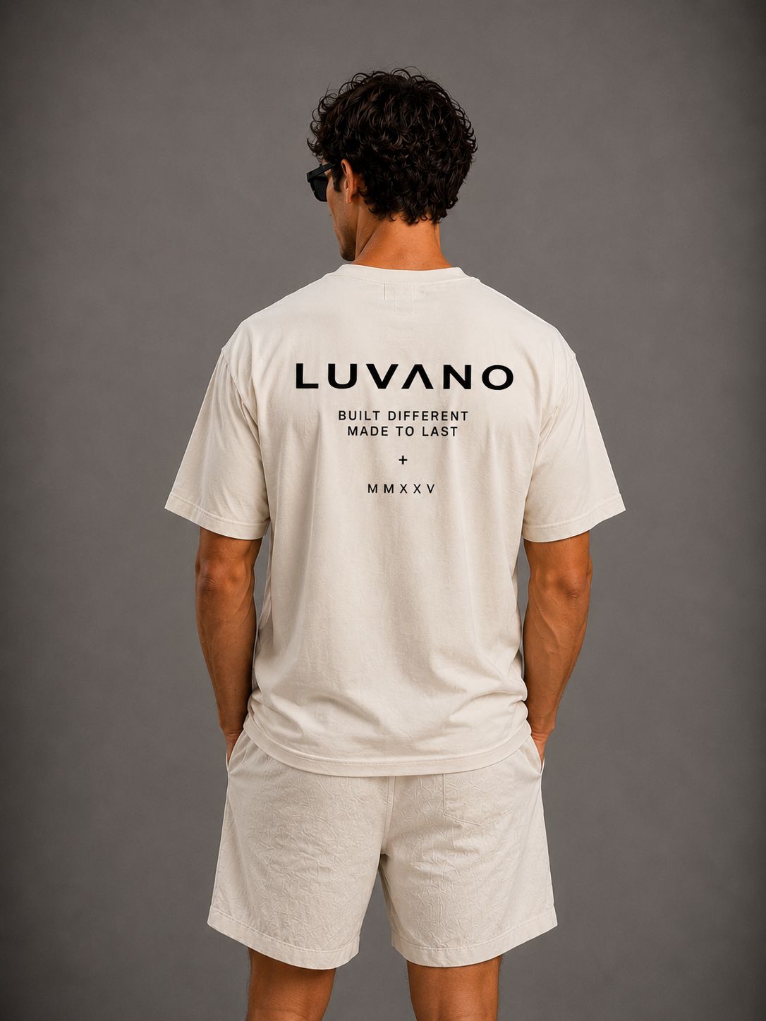 LUVANO OVERSIZED DIFFERENT TEE